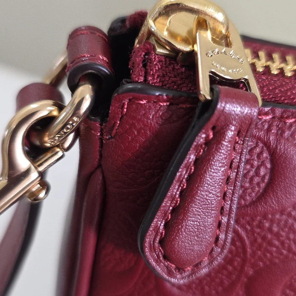 Coach C7362 Signature Dark Red 1941 Leather Nolita 19 Minibag EUC - Picture 7 of 17